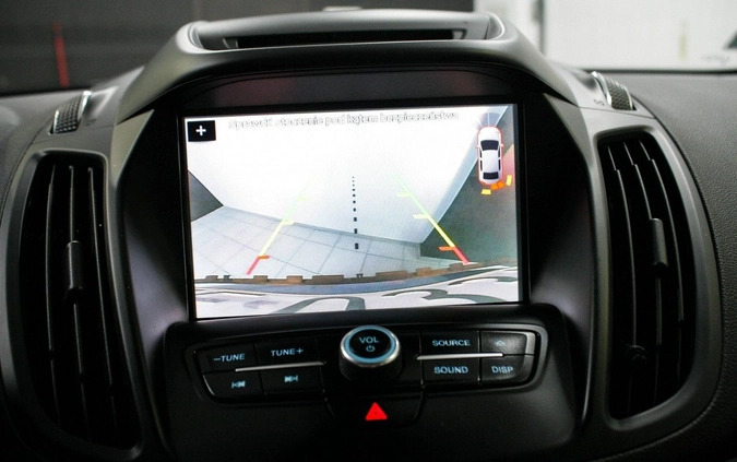 Ford Kuga cena 87900 przebieg: 119000, rok produkcji 2019 z Biskupiec małe 301